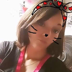 Meet your Posher, Sharon